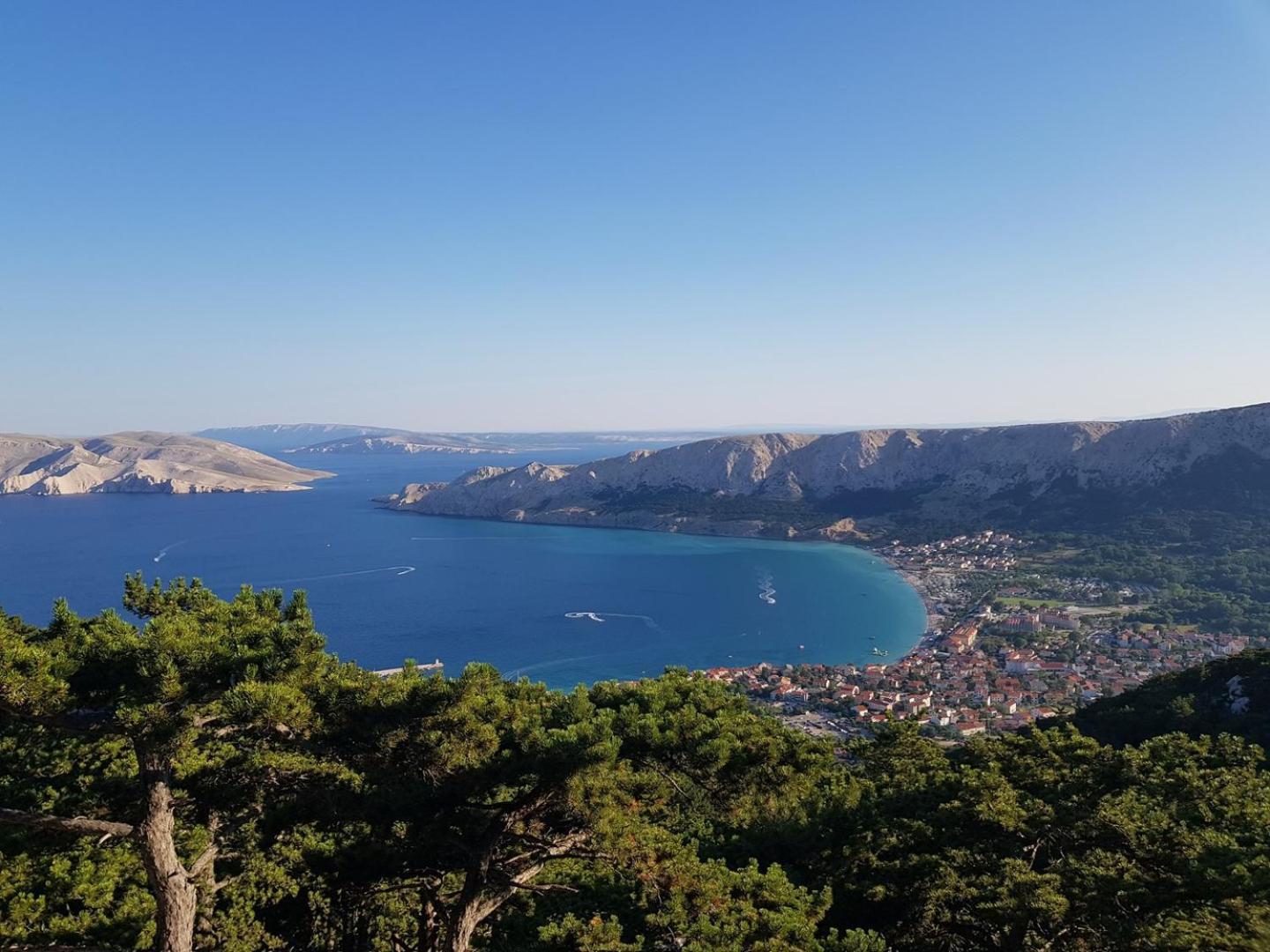 Apartments Knezevic Baška Kültér fotó